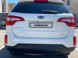 Kia Sorento 2014 года за 10 000 000 тг. в Астана – фото 2