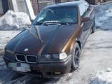 BMW 318 1993 года за 1 100 000 тг. в Караганда