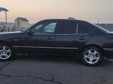 Mercedes-Benz E 280 1996 годаfor2 500 000 тг. в Талдыкорган – фото 2