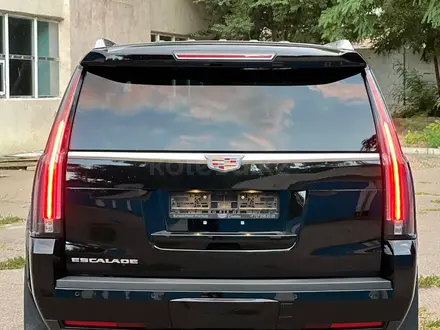 Cadillac Escalade 2019 года за 37 000 000 тг. в Алматы – фото 6