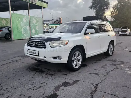 Toyota Highlander 2008 года за 9 700 000 тг. в Алматы