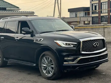 Infiniti QX80 2022 года за 33 000 000 тг. в Алматы