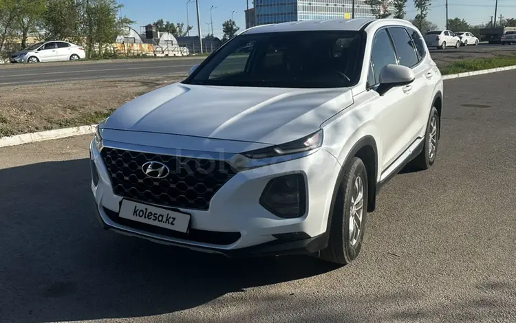 Hyundai Santa Fe 2020 года за 13 800 000 тг. в Астана