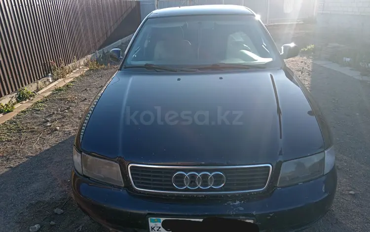 Audi A4 1997 годаfor1 800 000 тг. в Астана