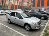 ВАЗ (Lada) Granta 2190 2013 годаfor2 800 000 тг. в Астана