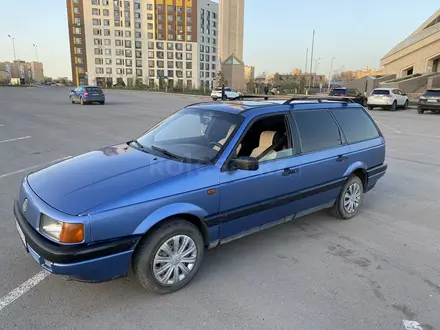 Volkswagen Passat 1991 года за 1 780 000 тг. в Астана – фото 2