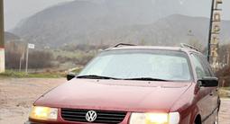 Volkswagen Passat 1994 года за 1 750 000 тг. в Тараз – фото 2
