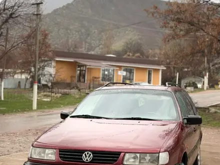 Volkswagen Passat 1994 года за 1 750 000 тг. в Тараз – фото 5