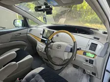 Toyota Estima, 2007