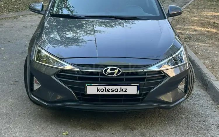 Hyundai Elantra 2020 годаүшін8 500 000 тг. в Алматы