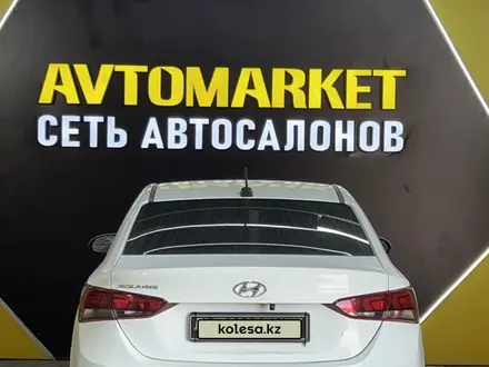 Hyundai Solaris 2019 года за 5 900 000 тг. в Актау – фото 5