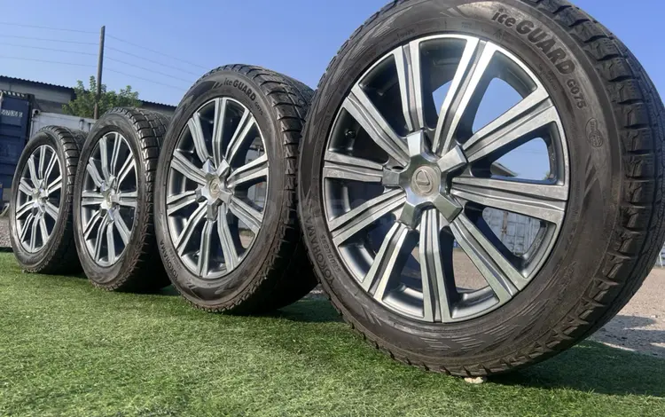 R 21 Lexus original с резиной 275-50-21 Yokohama зима. С датчиками! за 630 000 тг. в Алматы
