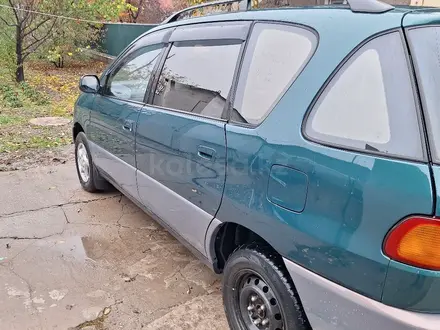 Toyota Ipsum 1996 года за 4 400 000 тг. в Алматы – фото 3