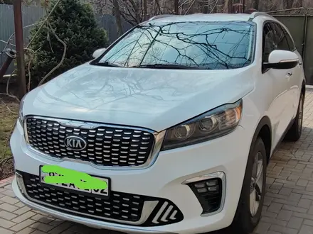Kia Sorento 2018 года за 12 700 000 тг. в Алматы