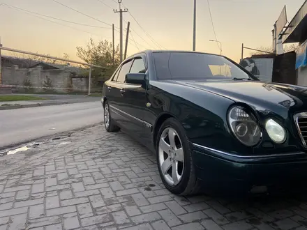 Mercedes-Benz E 280 1996 года за 3 400 000 тг. в Алматы – фото 3