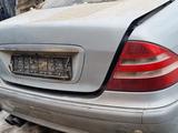 Mercedes-Benz S 320 2002 года за 1 980 000 тг. в Атырау – фото 2