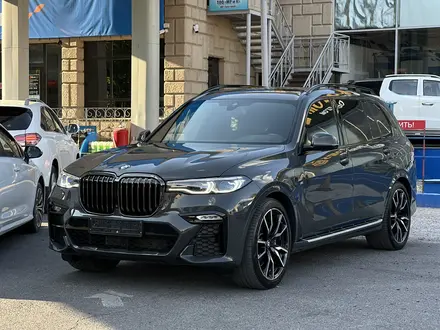 BMW X7 2021 года за 48 000 000 тг. в Алматы – фото 2