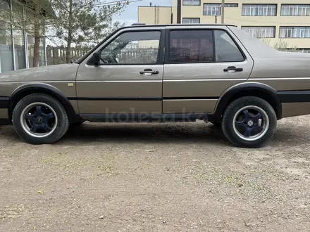 Volkswagen Jetta 1990 года за 1 500 000 тг. в Балхаш – фото 3
