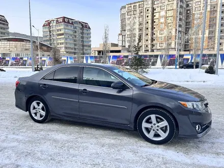 Toyota Camry 2013 года за 5 900 000 тг. в Актобе – фото 4