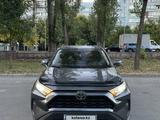 Toyota RAV4 2020 годаfor15 000 000 тг. в Алматы