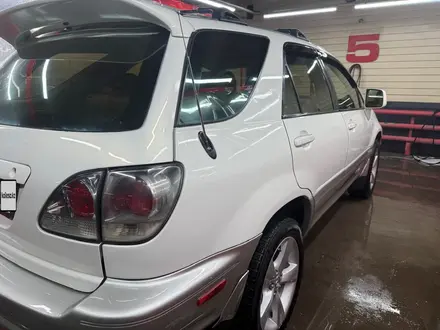 Lexus RX 300 2001 года за 5 000 000 тг. в Алматы – фото 30