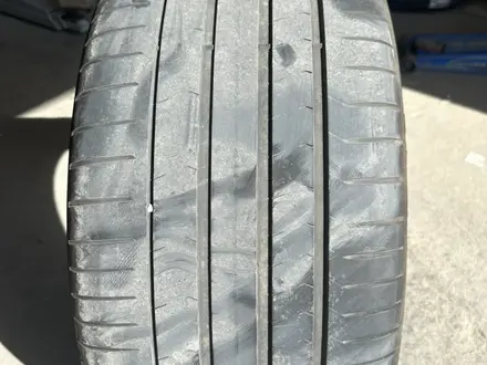 Pirelli p zero runflet 315/35 r21 за 50 000 тг. в Актау – фото 2