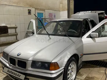 BMW 316 1993 года за 1 900 000 тг. в Жезказган – фото 3