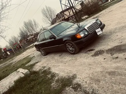 Mercedes-Benz E 300 1991 года за 1 500 000 тг. в Алматы – фото 2