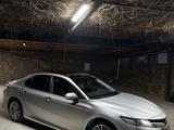 Toyota Camry 2018 года за 14 500 000 тг. в Актау – фото 4