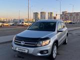 Volkswagen Tiguan 2012 годаfor6 700 000 тг. в Караганда