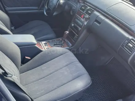 Mercedes-Benz E 280 1998 года за 3 500 000 тг. в Алматы – фото 5