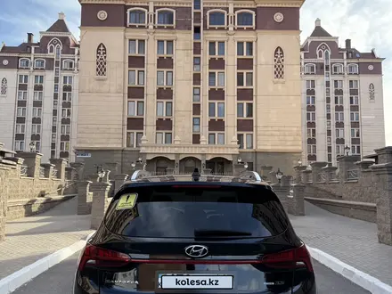 Hyundai Santa Fe 2022 года за 20 000 000 тг. в Астана – фото 2