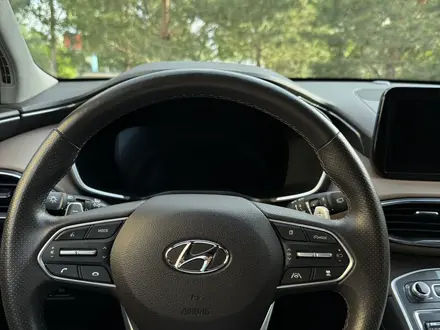 Hyundai Santa Fe 2022 года за 20 000 000 тг. в Астана – фото 22