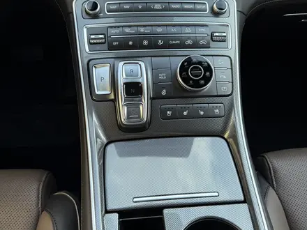 Hyundai Santa Fe 2022 года за 20 000 000 тг. в Астана – фото 23