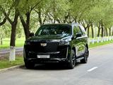 Cadillac Escalade 2022 года за 60 000 000 тг. в Астана