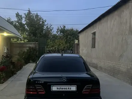 Mercedes-Benz E 280 2001 года за 4 000 000 тг. в Шымкент – фото 5
