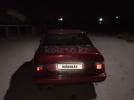 Mercedes-Benz E 230 1991 года за 1 400 000 тг. в Тараз – фото 3