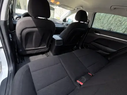 Hyundai Elantra 2019 года за 7 700 000 тг. в Шымкент – фото 7