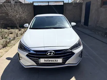 Hyundai Elantra 2019 года за 7 700 000 тг. в Шымкент – фото 6