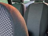 Volkswagen Sharan 1996 годаүшін700 000 тг. в Уральск – фото 4