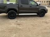 Toyota Hilux 2014 года за 12 000 000 тг. в Актау – фото 2