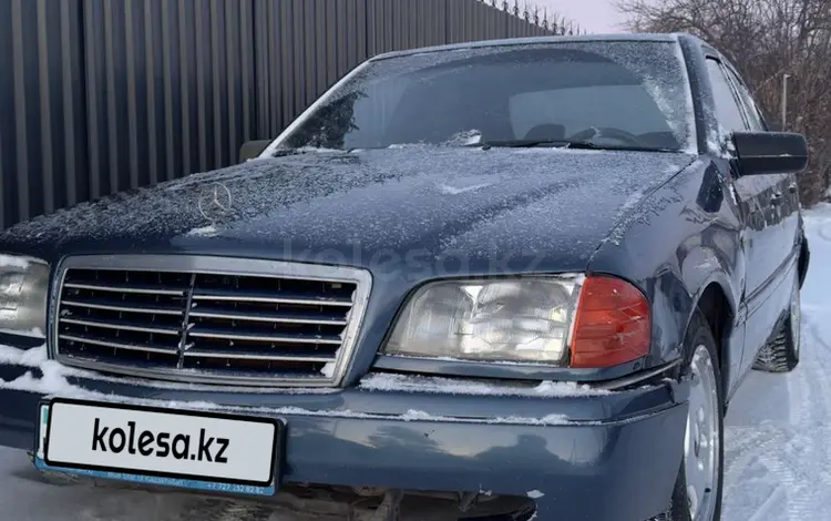 Mercedes-Benz C 180 1993 годаfor850 000 тг. в Караганда