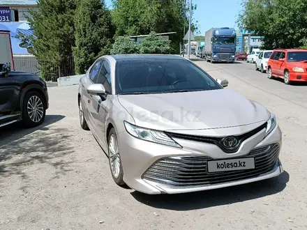 Toyota Camry 2018 года за 14 200 000 тг. в Кентау – фото 8