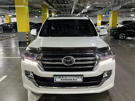 Toyota Land Cruiser 2019 года за 37 000 000 тг. в Астана – фото 2