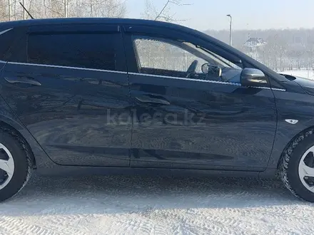 Hyundai i20 2023 года за 7 400 000 тг. в Петропавловск – фото 8