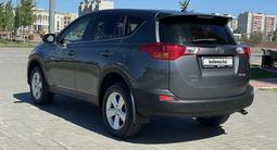 Toyota RAV4 2015 года за 9 500 000 тг. в Уральск – фото 3