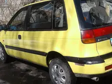Mitsubishi Space Runner, 1998