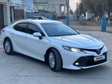 Toyota Camry 2020 года за 13 500 000 тг. в Тараз – фото 3