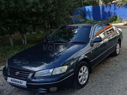 Toyota Camry 1997 года за 2 700 000 тг. в Усть-Каменогорск – фото 4
