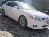 Toyota Camry 2009 года за 6 200 000 тг. в Актобе – фото 2